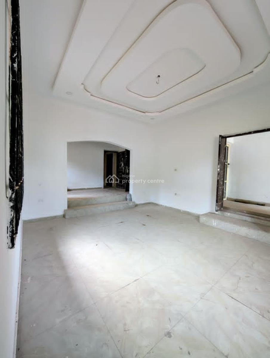 a Three (3) Bedroom Semi Detached Bungalow, Ekpri Nsukara, Uyo, Akwa Ibom, Semi-detached Bungalow for Rent