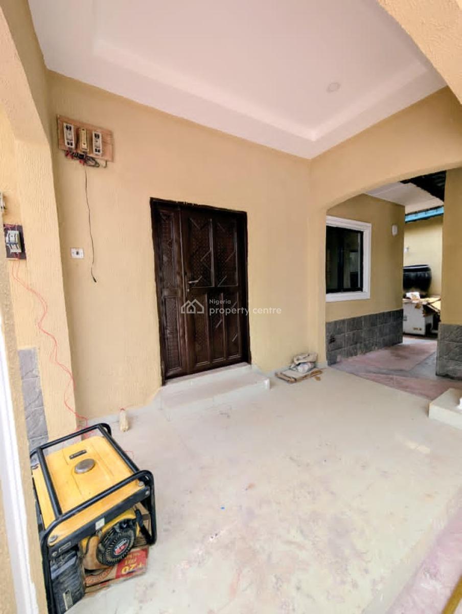 a Three (3) Bedroom Semi Detached Bungalow, Ekpri Nsukara, Uyo, Akwa Ibom, Semi-detached Bungalow for Rent