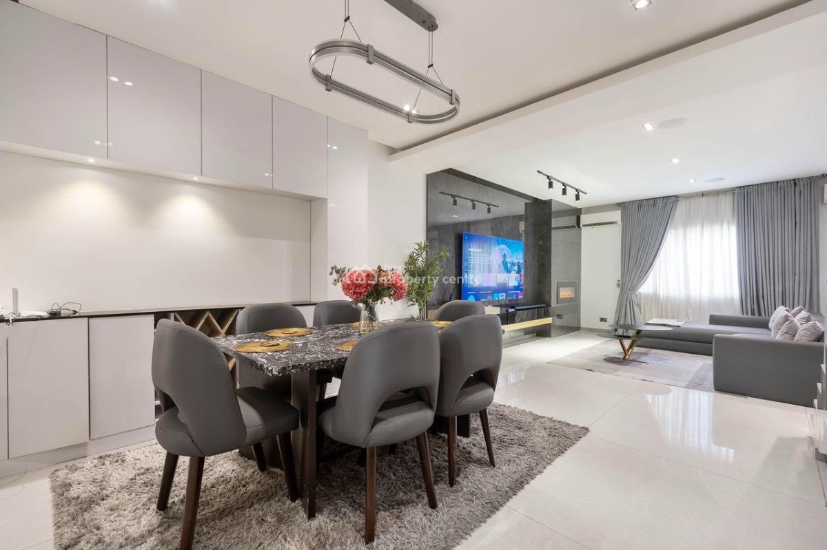 -a Brand New Luxury 3bedroom with Gym, Balconies, Bathrobes, Washing M, Lekki Phase 1, Lekki, Lagos, Flat / Apartment Short Let