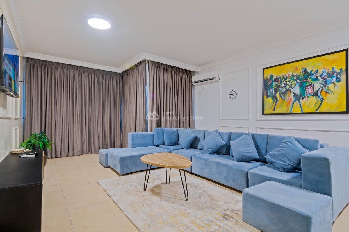 -a Brand New Luxury 3bedroom with Gym, Balconies, Bathrobes, Washing M, Lekki Phase 1, Lekki, Lagos, Flat / Apartment Short Let