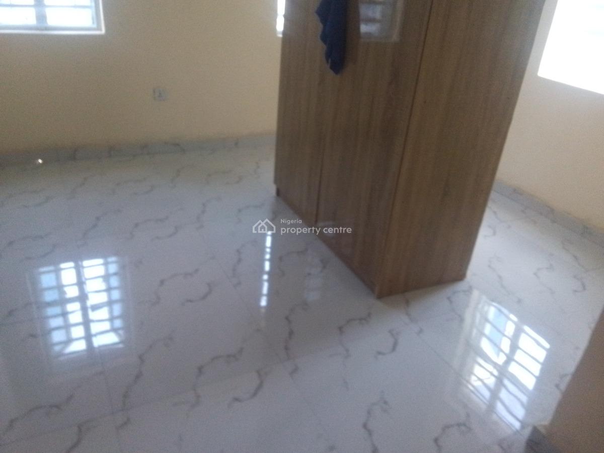 Newly Buildt Spacious Luxury 2 Bedroom Flat with Excellent Features, Agunbiade Junction, Ogombo, Ajah, Lagos, Flat / Apartment for Rent