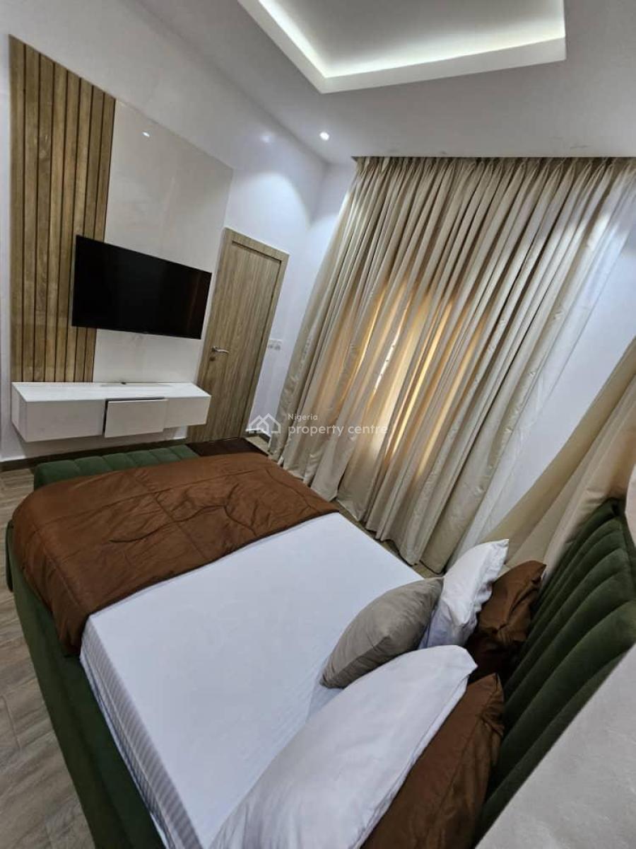 Tastefully Furnished and Serviced 2 Bedroom En-suite Flat with Top-not, Before Chevron Drive 2nd Toll, Ologolo, Lekki, Lagos, Flat / Apartment for Rent