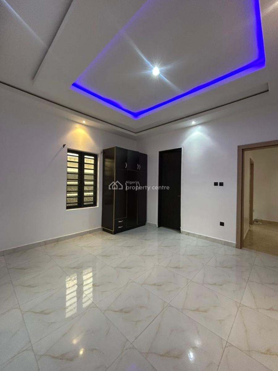 3 Bedroom Apartment, Ologolo, Lekki, Lagos, Flat / Apartment for Rent