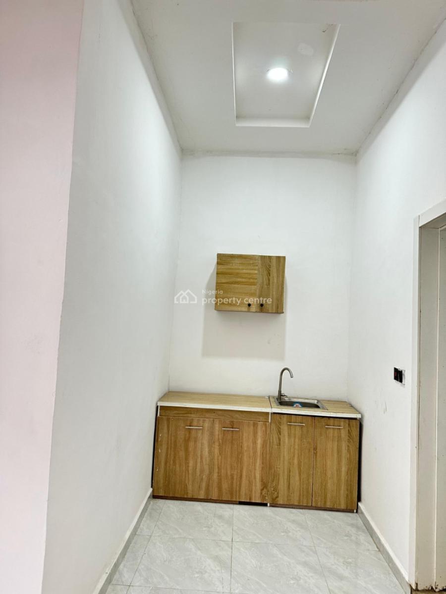 Masters Bed Studio Apartment with Personal Open Plan Kitchen, Orchid Road , Royal Pine Estate, Lekki, Lagos, Self Contain (single Rooms) for Rent