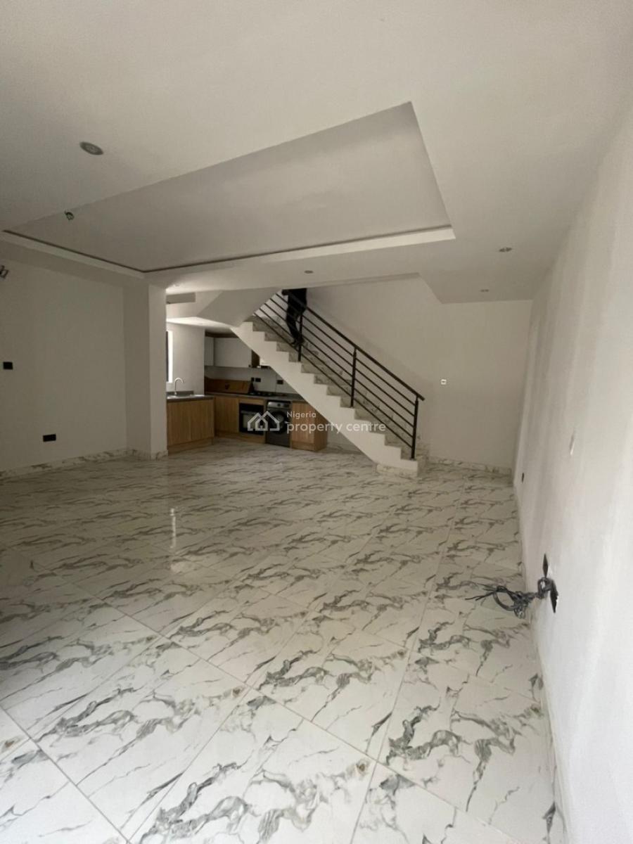 24/7 Power Supply 2 Bedroom En-suite Terraced Duplex with an Open Fitt, Lekki Phase 1, Lekki, Lagos, Terraced Duplex for Rent