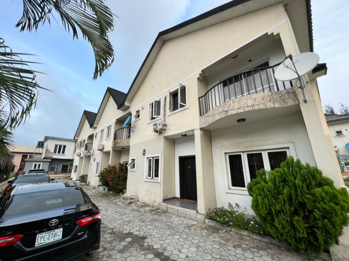Neatly Used 4 Bedroom Duplex, Ocean Bay Estate Orchid Road, Lekki Phase 2, Lekki, Lagos, Terraced Duplex for Rent
