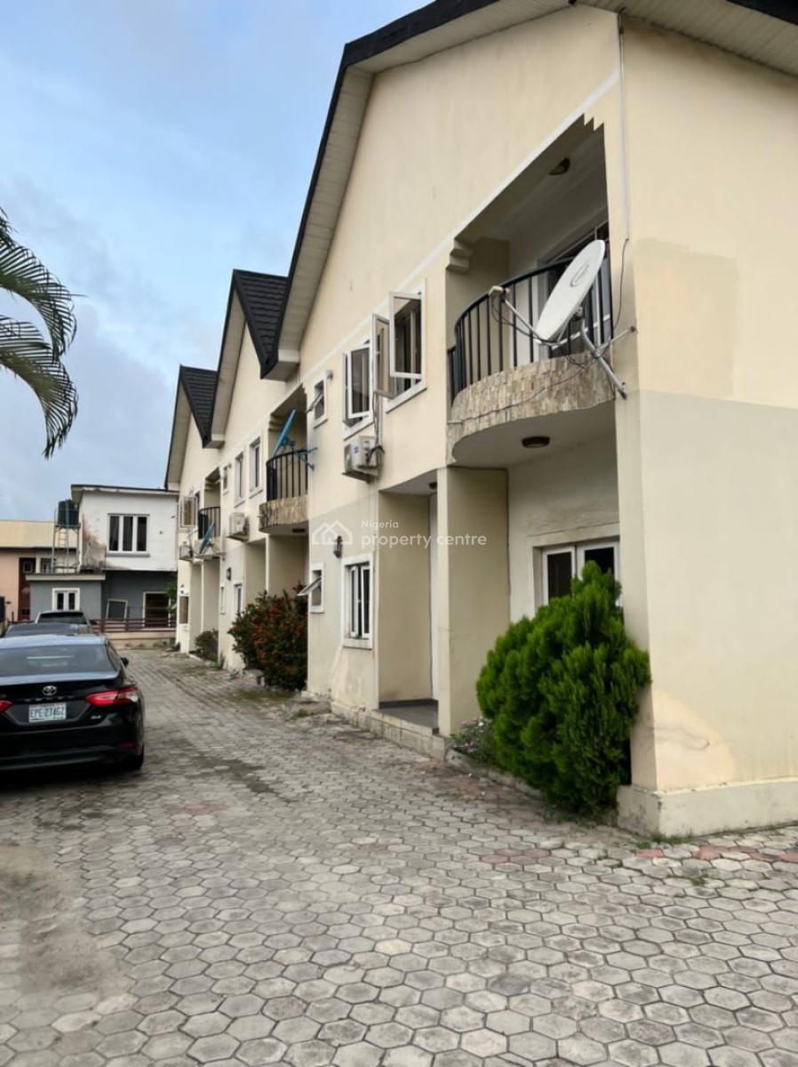 Neatly Used 4 Bedroom Duplex, Ocean Bay Estate Orchid Road, Lekki Phase 2, Lekki, Lagos, Terraced Duplex for Rent