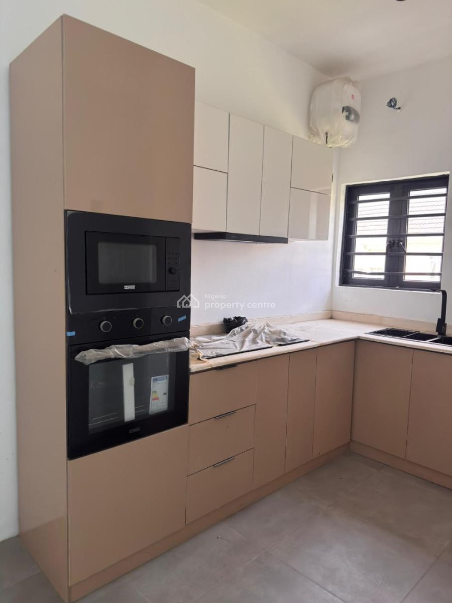 Brand New  2bedroom Apartment with Bq, Agungi, Lekki Lagos., Lekki, Lagos, Block of Flats for Sale