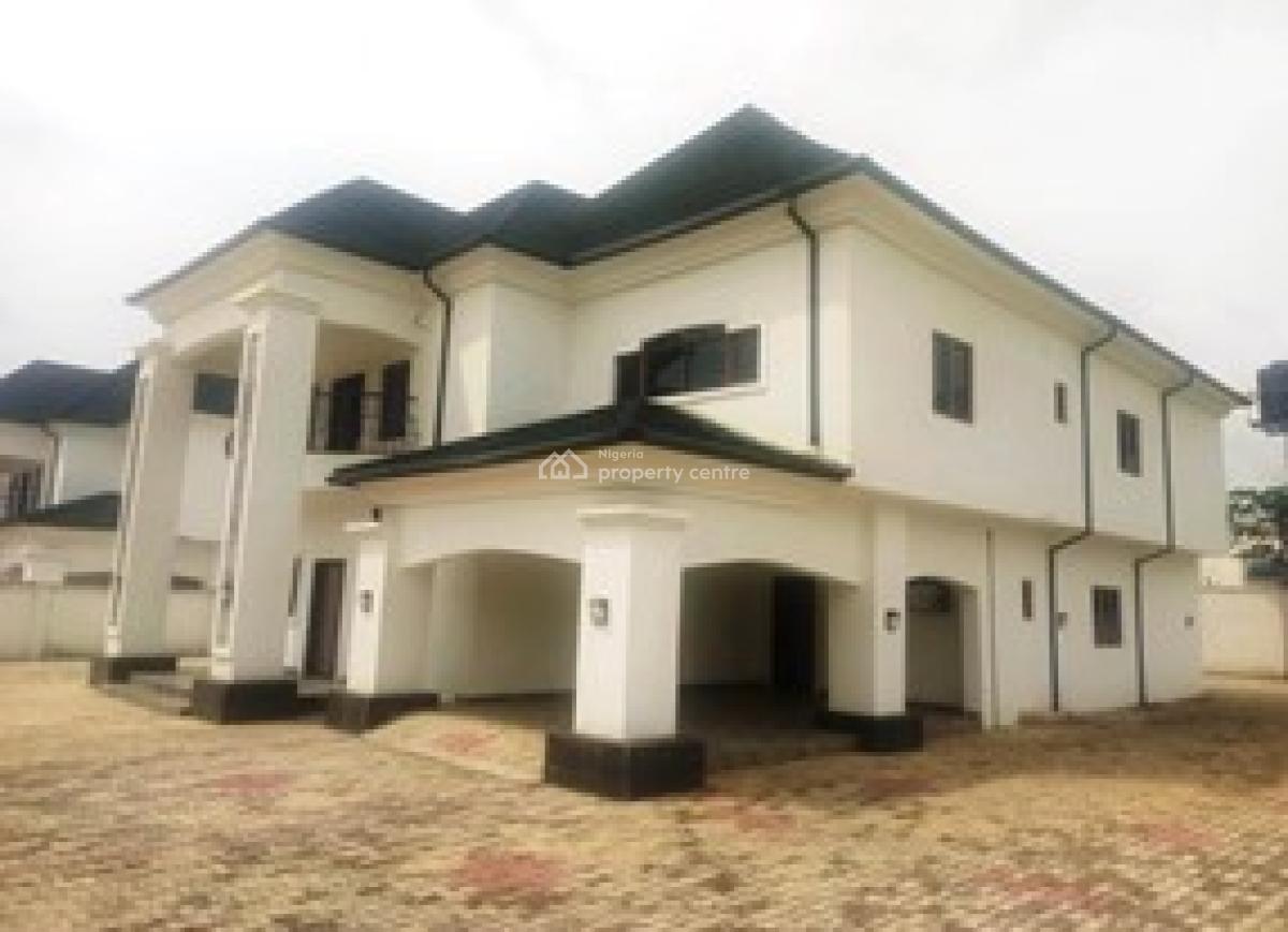 6 Bedroom Detached Duplex All Ensuite, Off Port Harcourt Road, Behind Federal Secretariat,, Owerri Municipal, Imo, Detached Duplex for Sale