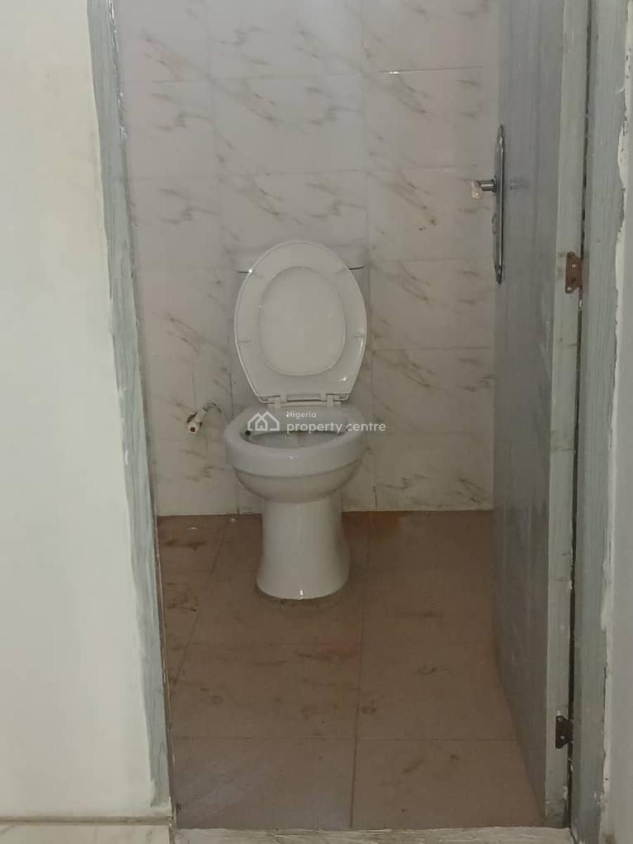 Sharp and Spacious 2 Bedroom Apartment, in a Secured Estate in Sangotedo Ajah, Sangotedo, Ajah, Lagos, Flat / Apartment for Rent