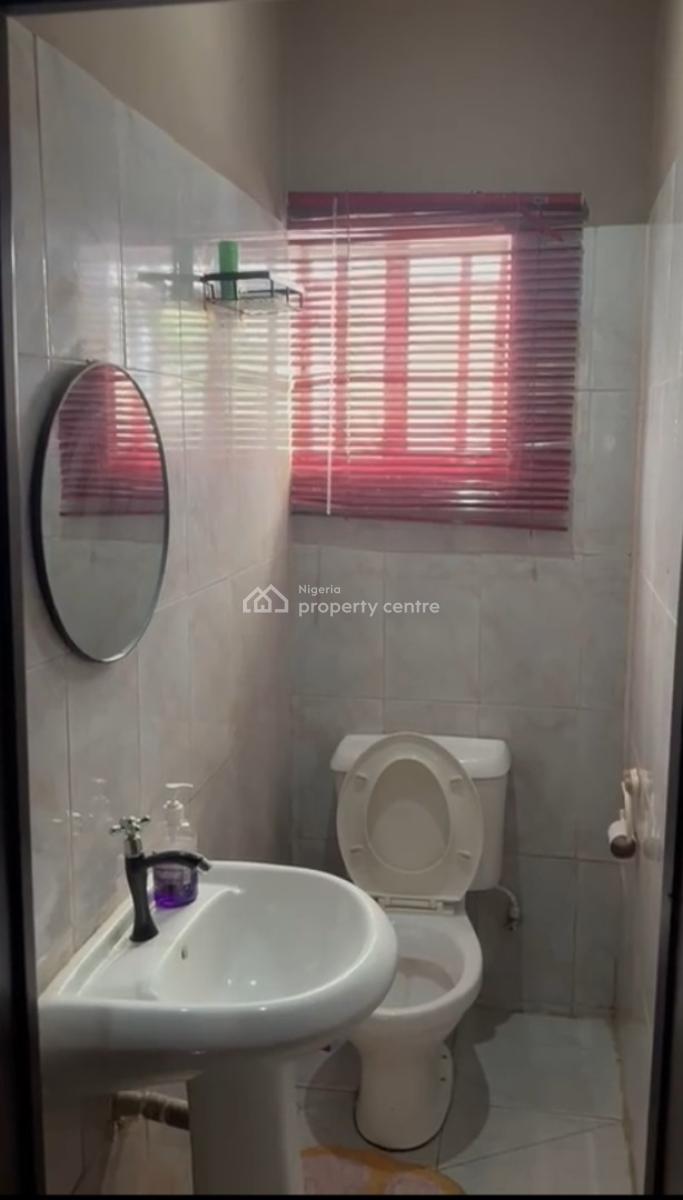 Luxury 3 Bedrooms Flat Apartment, Ologolo Estate, Ologolo, Lekki, Lagos, Flat / Apartment for Rent