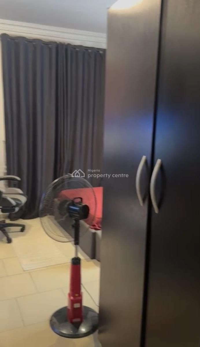 Luxury 3 Bedrooms Flat Apartment, Ologolo Estate, Ologolo, Lekki, Lagos, Flat / Apartment for Rent