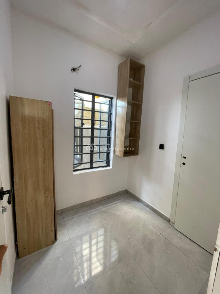 a Room Bq, Royal Pine, Orchid Rd, Lekki, Lagos, Self Contain (single Rooms) for Rent