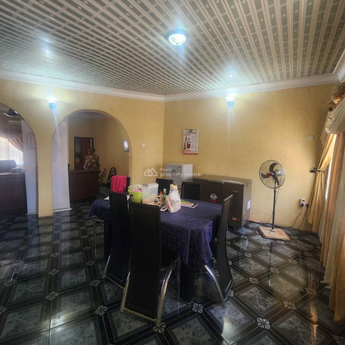 3 Bedroom Bungalow, Opposite Kuola Police Station, Off Akala Express Road., Ibadan, Oyo, Detached Bungalow for Sale