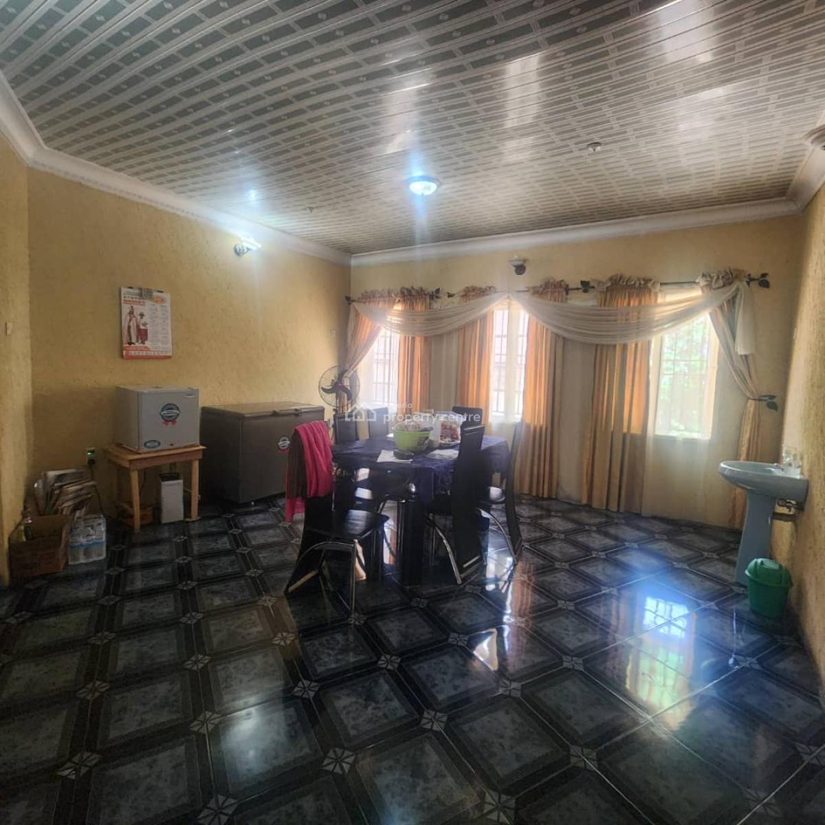 3 Bedroom Bungalow, Opposite Kuola Police Station, Off Akala Express Road., Ibadan, Oyo, Detached Bungalow for Sale