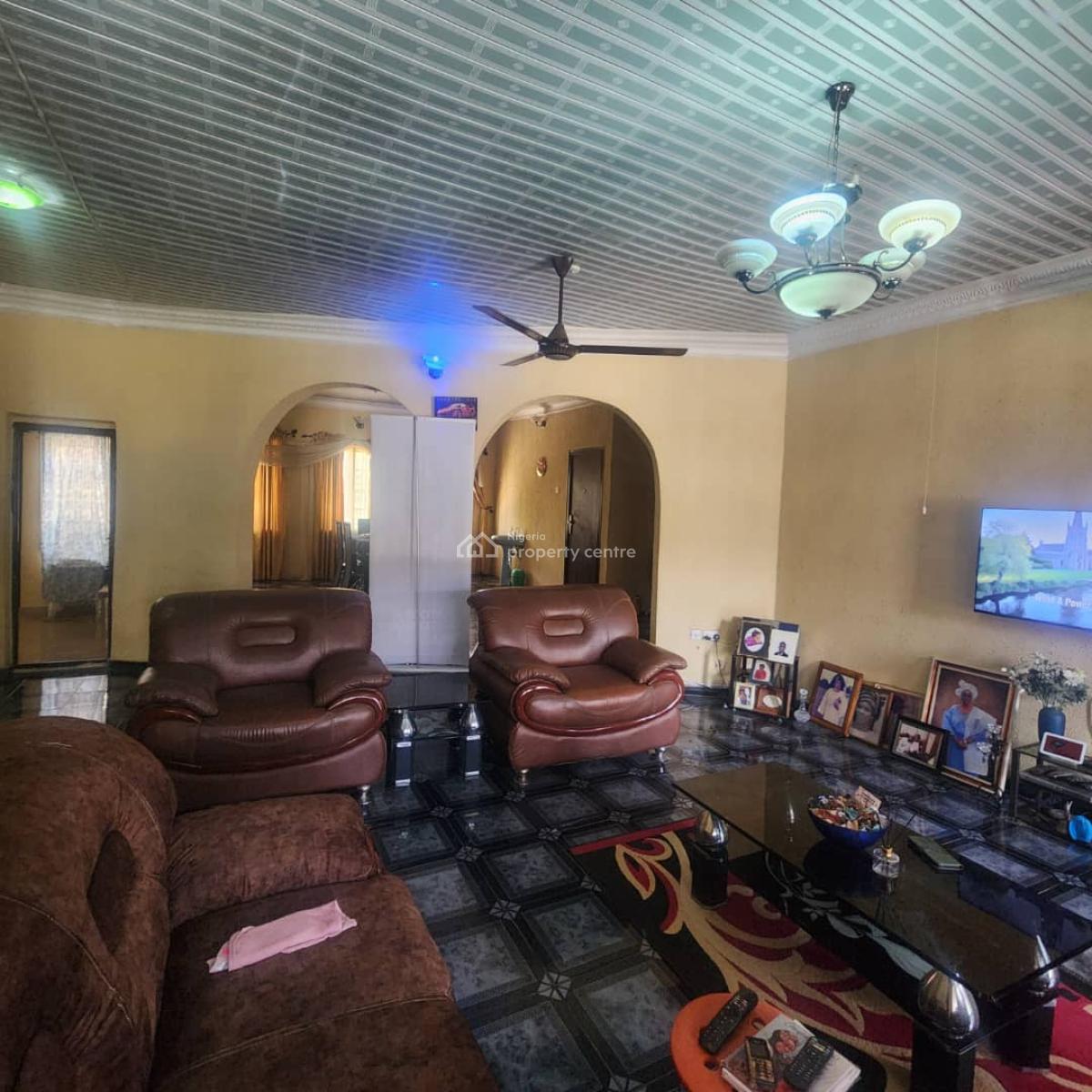 3 Bedroom Bungalow, Opposite Kuola Police Station, Off Akala Express Road., Ibadan, Oyo, Detached Bungalow for Sale