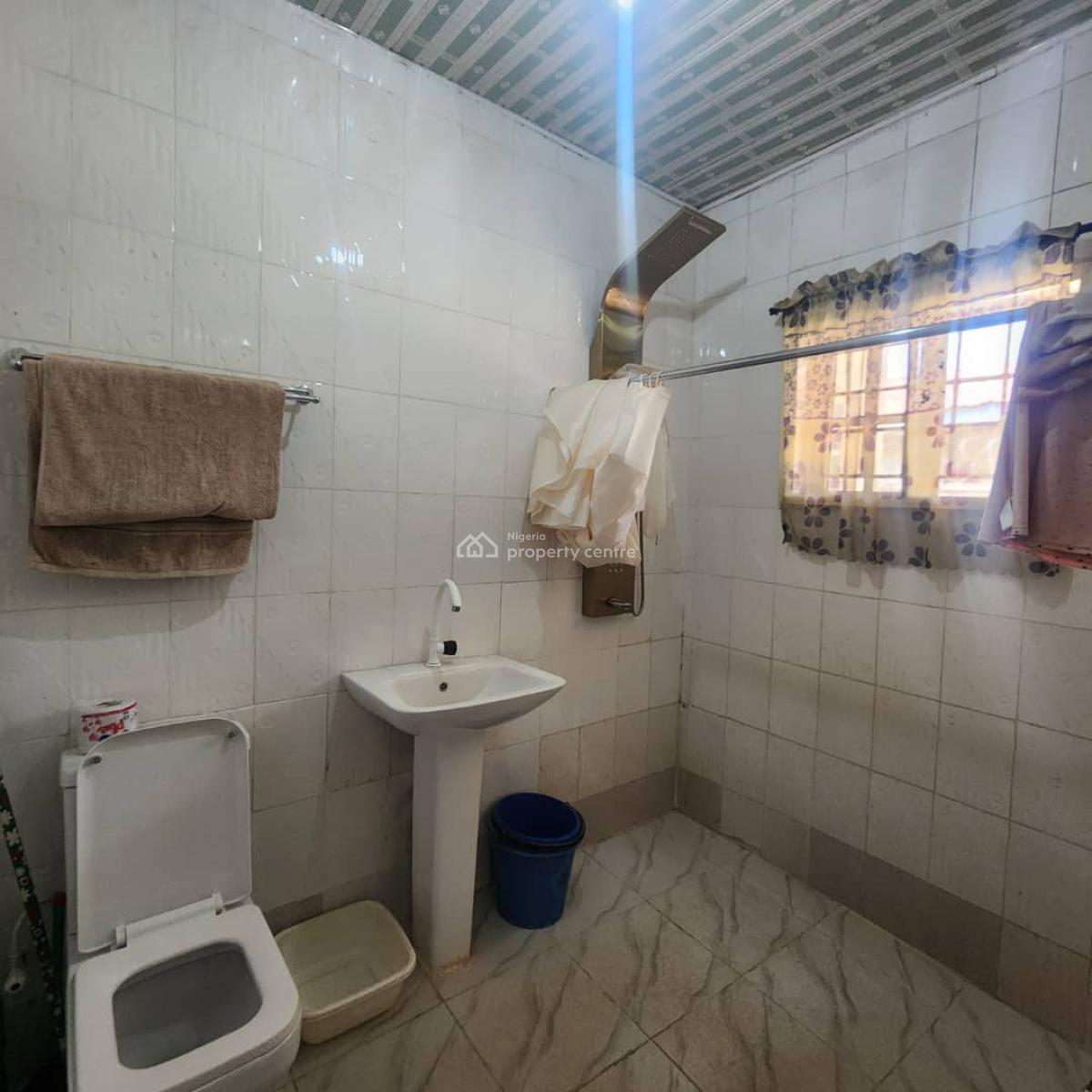 3 Bedroom Bungalow, Opposite Kuola Police Station, Off Akala Express Road., Ibadan, Oyo, Detached Bungalow for Sale