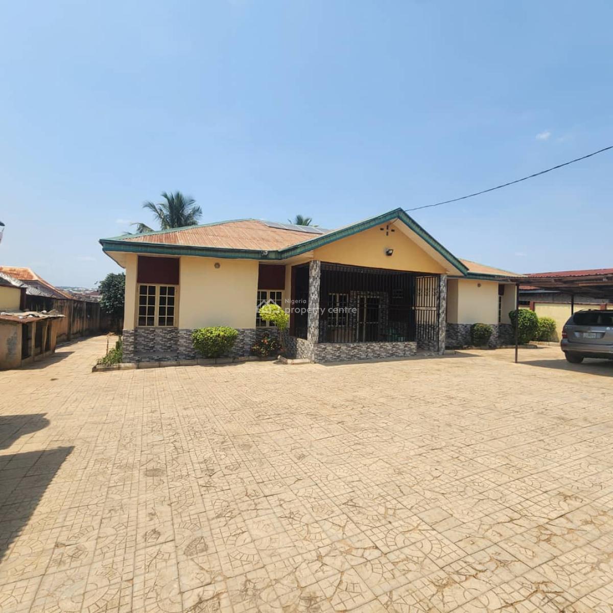3 Bedroom Bungalow, Opposite Kuola Police Station, Off Akala Express Road., Ibadan, Oyo, Detached Bungalow for Sale