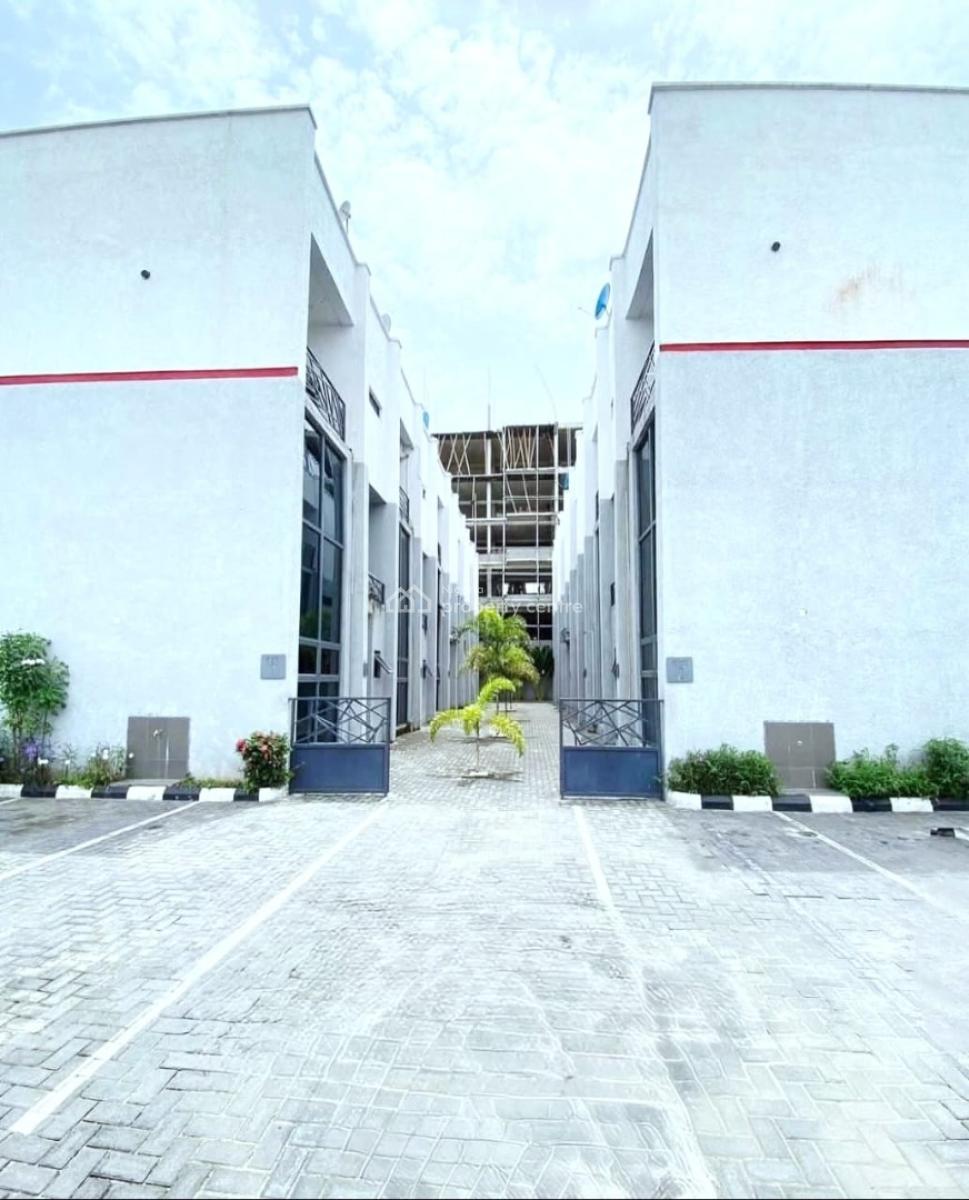 Spacious 2-bedroom Maisonette, Lekki Phase 1, Lekki, Lagos, Terraced Duplex for Rent