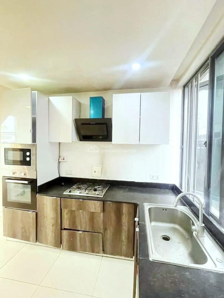 Spacious 2-bedroom Maisonette, Lekki Phase 1, Lekki, Lagos, Terraced Duplex for Rent