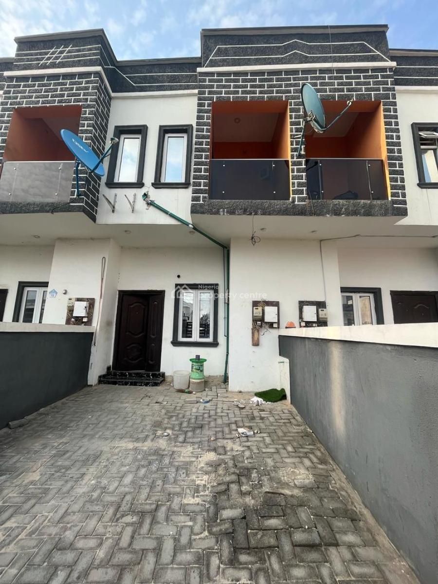 a Room Self-contained Apartment Upstairs, Ikota Gra Estate, Ikota, Lekki, Lagos, Self Contain (single Rooms) for Rent