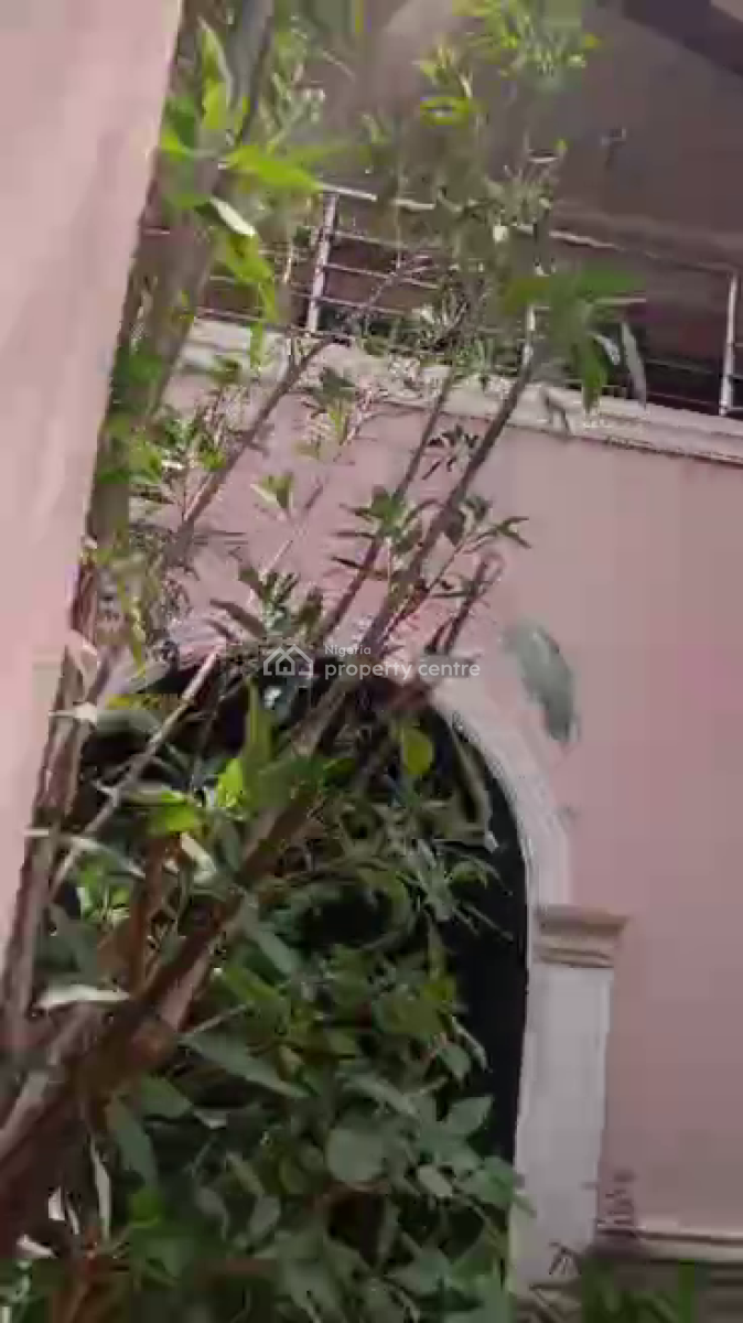 4bedroom+2units of 2bedroom+1miniflat+2units Self Contain, Egbeda, Alimosho, Lagos, Block of Flats for Sale