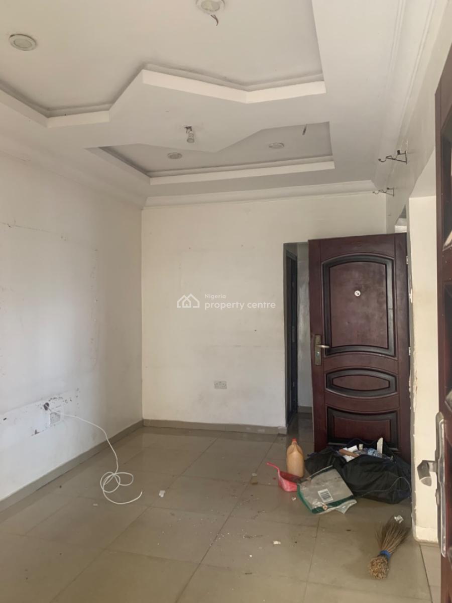 Luxury 2 Bedroom Flat, Omole Phase 2 Extension, Olowora, Magodo, Lagos, Flat / Apartment for Rent