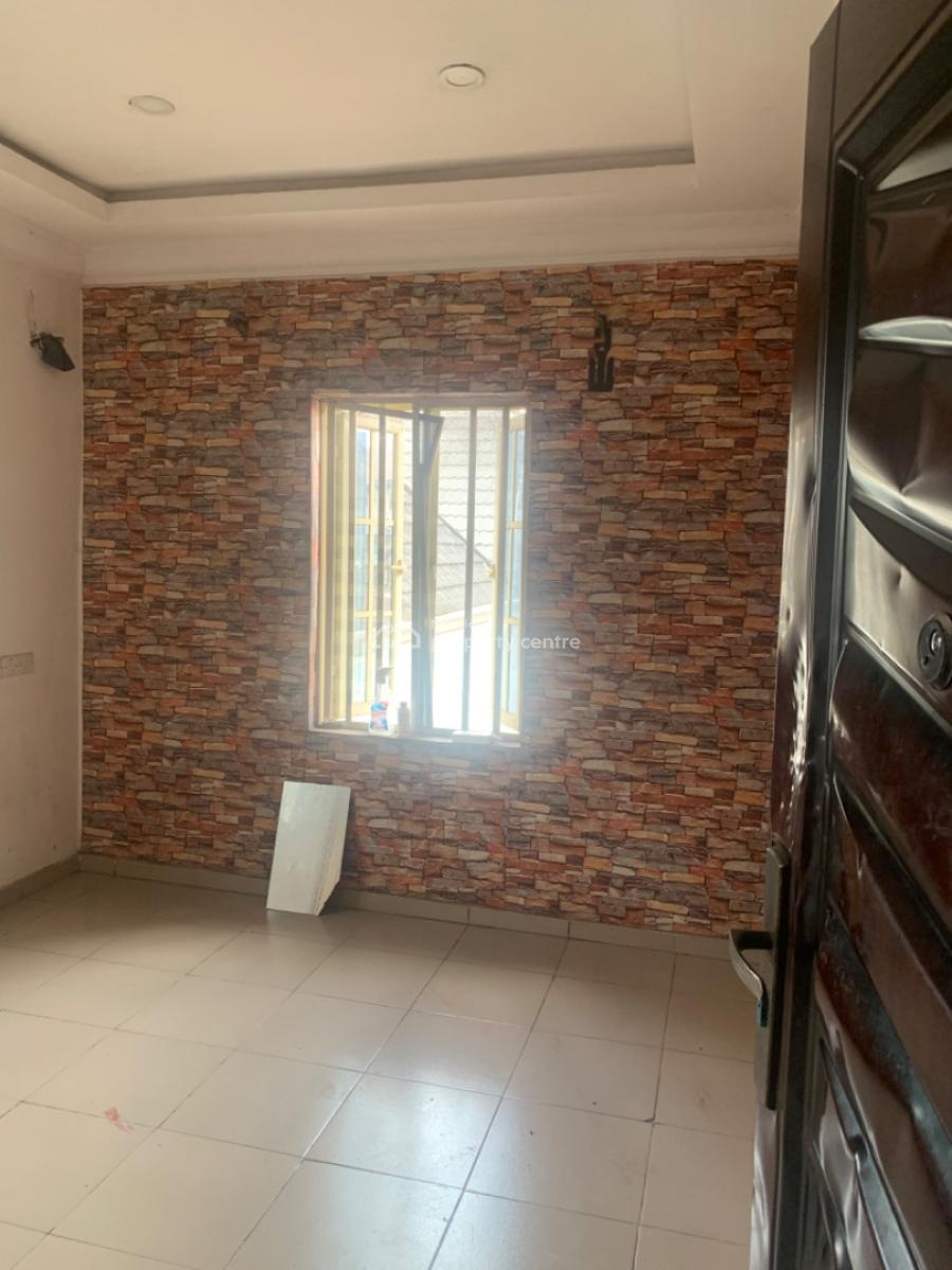Luxury 2 Bedroom Flat, Omole Phase 2 Extension, Olowora, Magodo, Lagos, Flat / Apartment for Rent