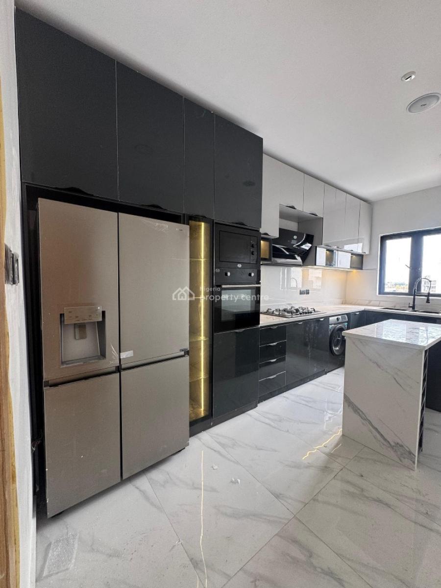 Luxury 2 Bedroom Apartment with Bq, Lekki Phase 1, Lekki, Lagos, Flat / Apartment for Sale