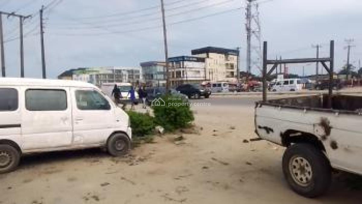 Nicely Built Commercial Building Directly Facing Express, Oribanwa, Ibeju Lekki, Lagos, Plaza / Complex / Mall for Sale