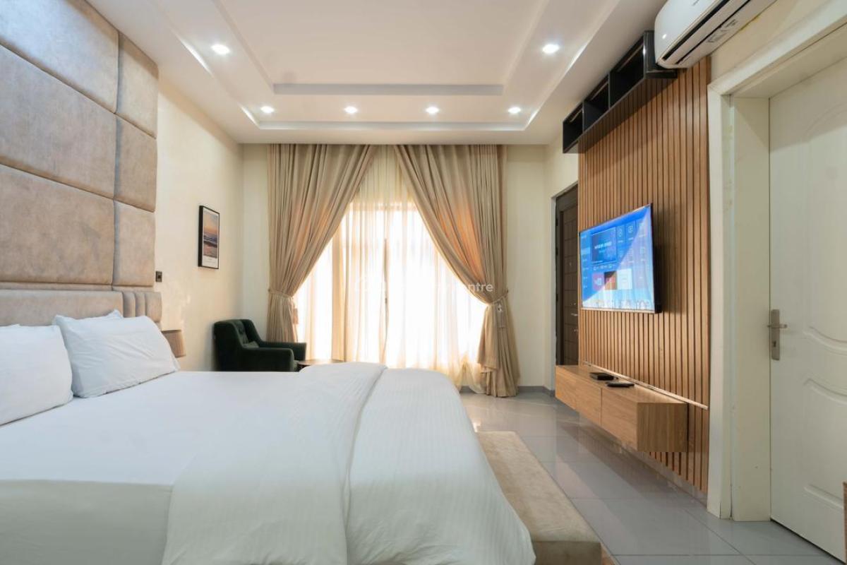 Ocean View 4bedroom with Pool, Ps5, Snooker & Bath Tub, Lekki Phase 1, Lekki, Lagos, House Short Let