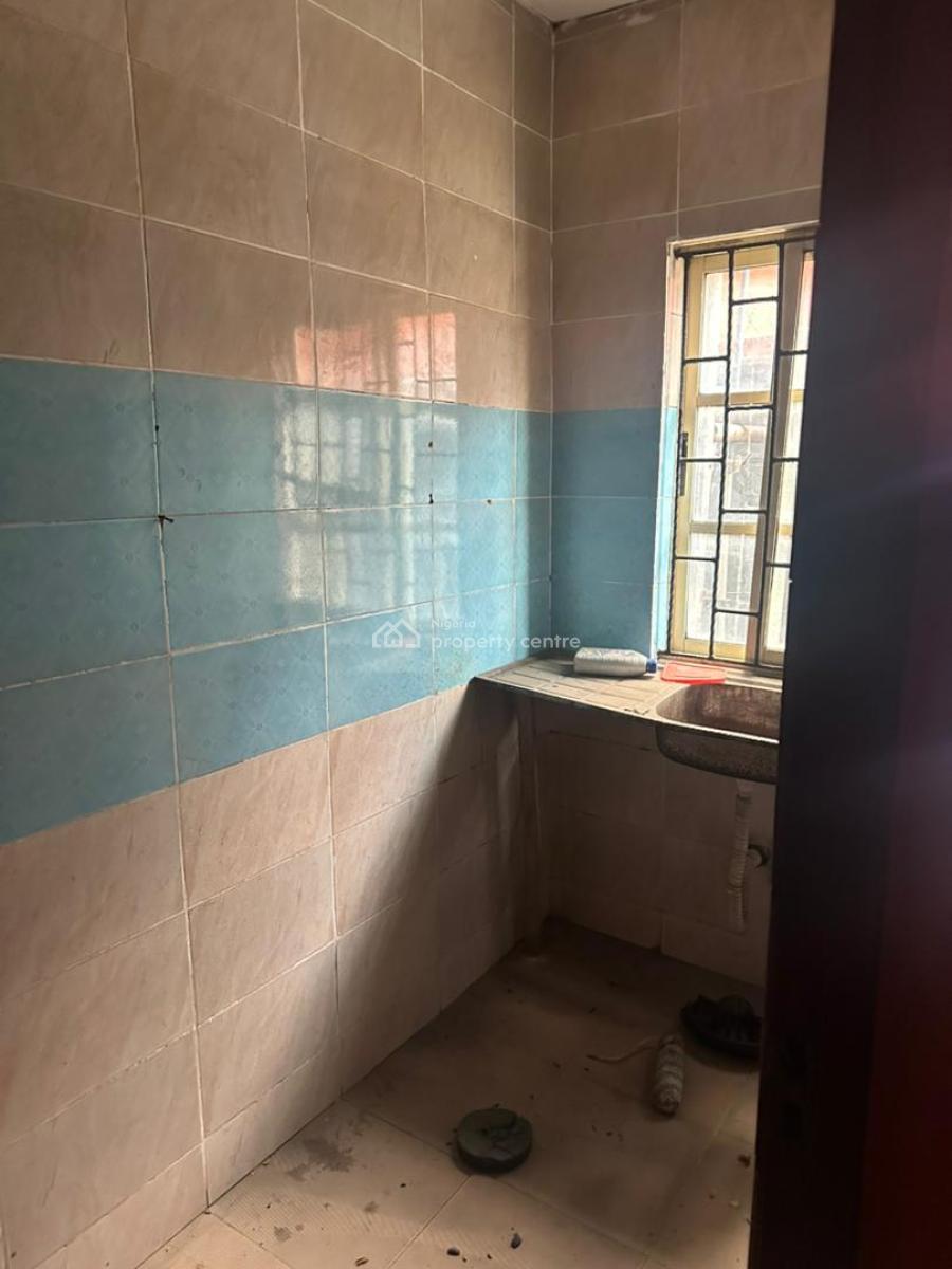 Commercial 3 Shops with 2bedroom Flat, Dopemu, Agege, Lagos, Commercial Property for Rent