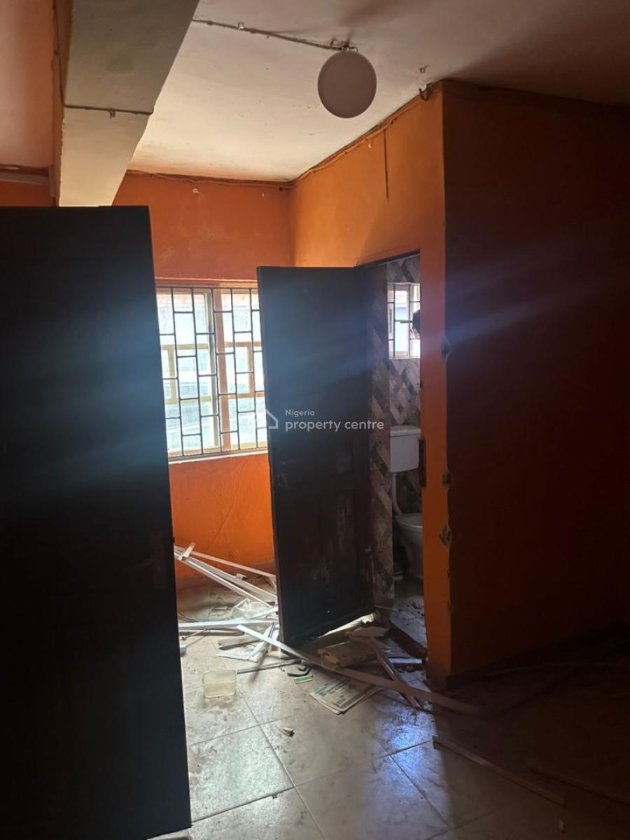 Commercial 3 Shops with 2bedroom Flat, Dopemu, Agege, Lagos, Commercial Property for Rent