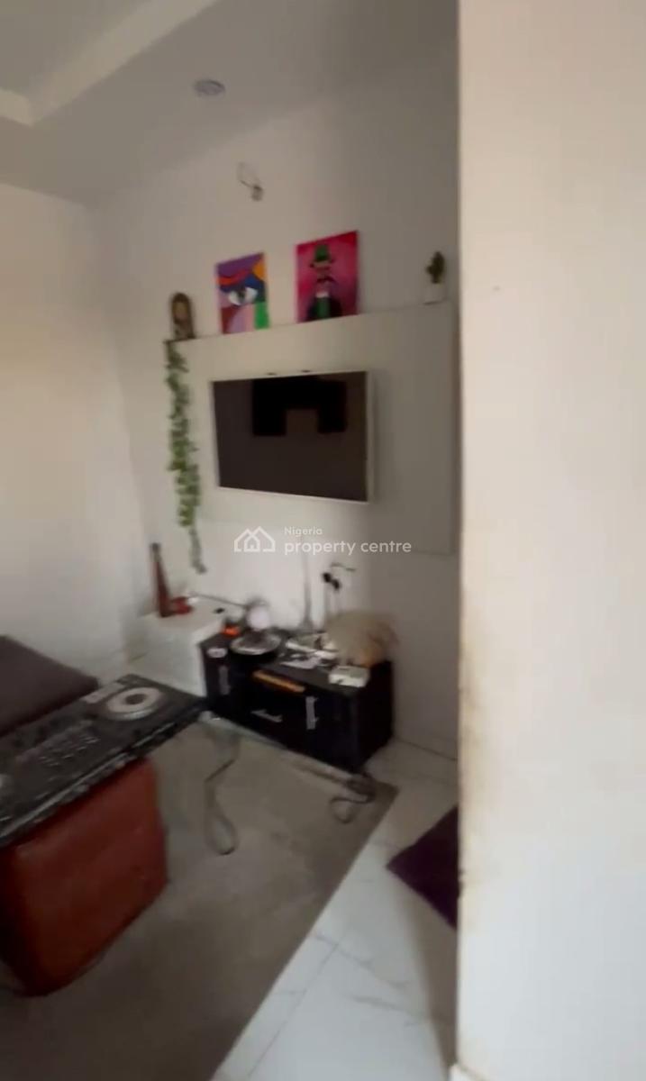 Standard Spacious One Bedroom Apartment, Ilupeju, Lagos, Mini Flat (room and Parlour) for Rent