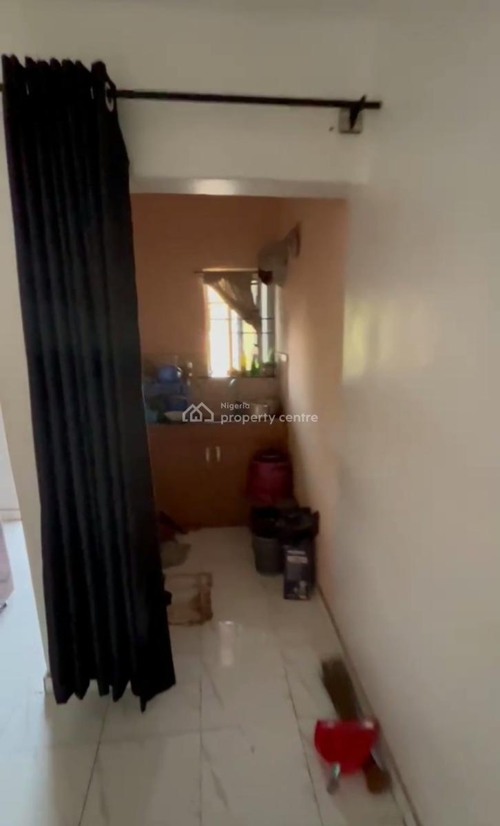 Standard Spacious One Bedroom Apartment, Ilupeju, Lagos, Mini Flat (room and Parlour) for Rent