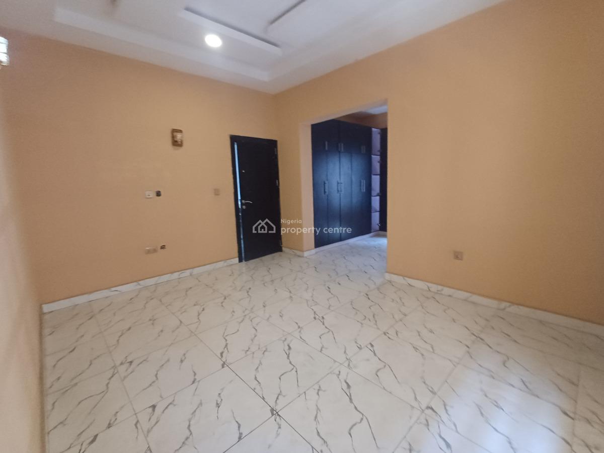 Lovely 4 Bedroom Terrace Duplex with Bq, Guzape District, Abuja, Terraced Duplex for Rent