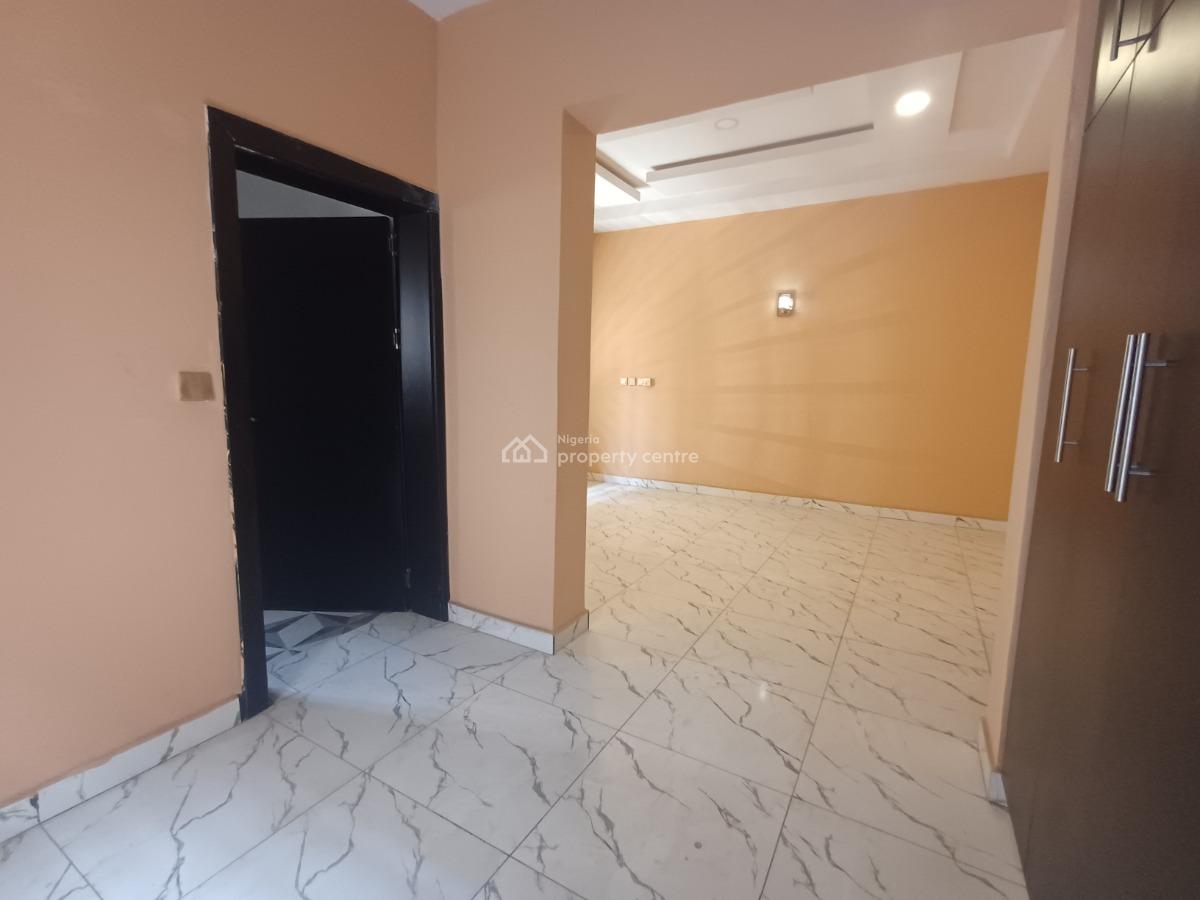 Lovely 4 Bedroom Terrace Duplex with Bq, Guzape District, Abuja, Terraced Duplex for Rent