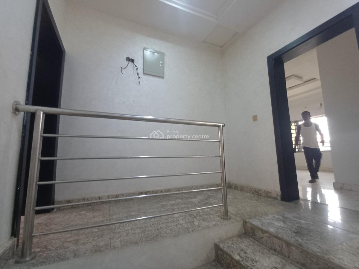Lovely 4 Bedroom Terrace Duplex with Bq, Guzape District, Abuja, Terraced Duplex for Rent