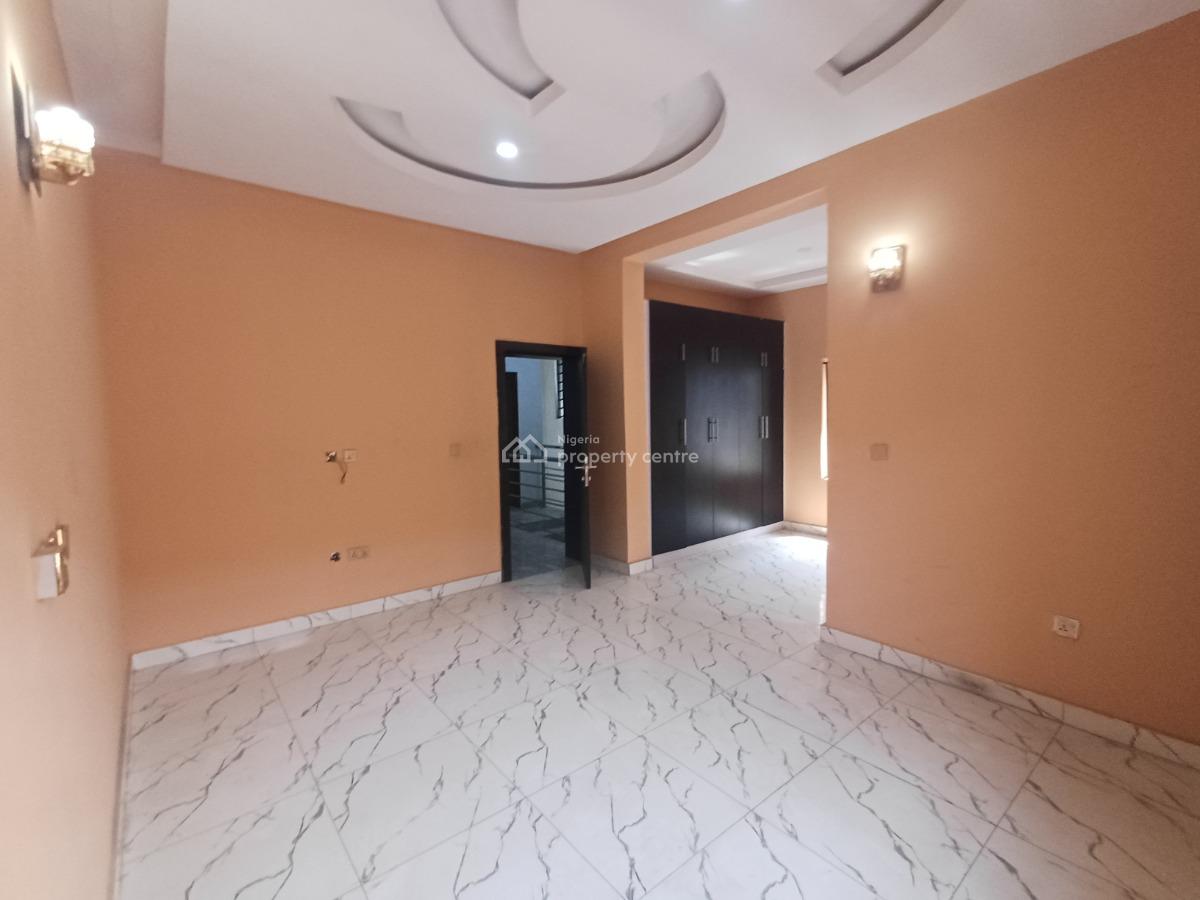 Lovely 4 Bedroom Terrace Duplex with Bq, Guzape District, Abuja, Terraced Duplex for Rent