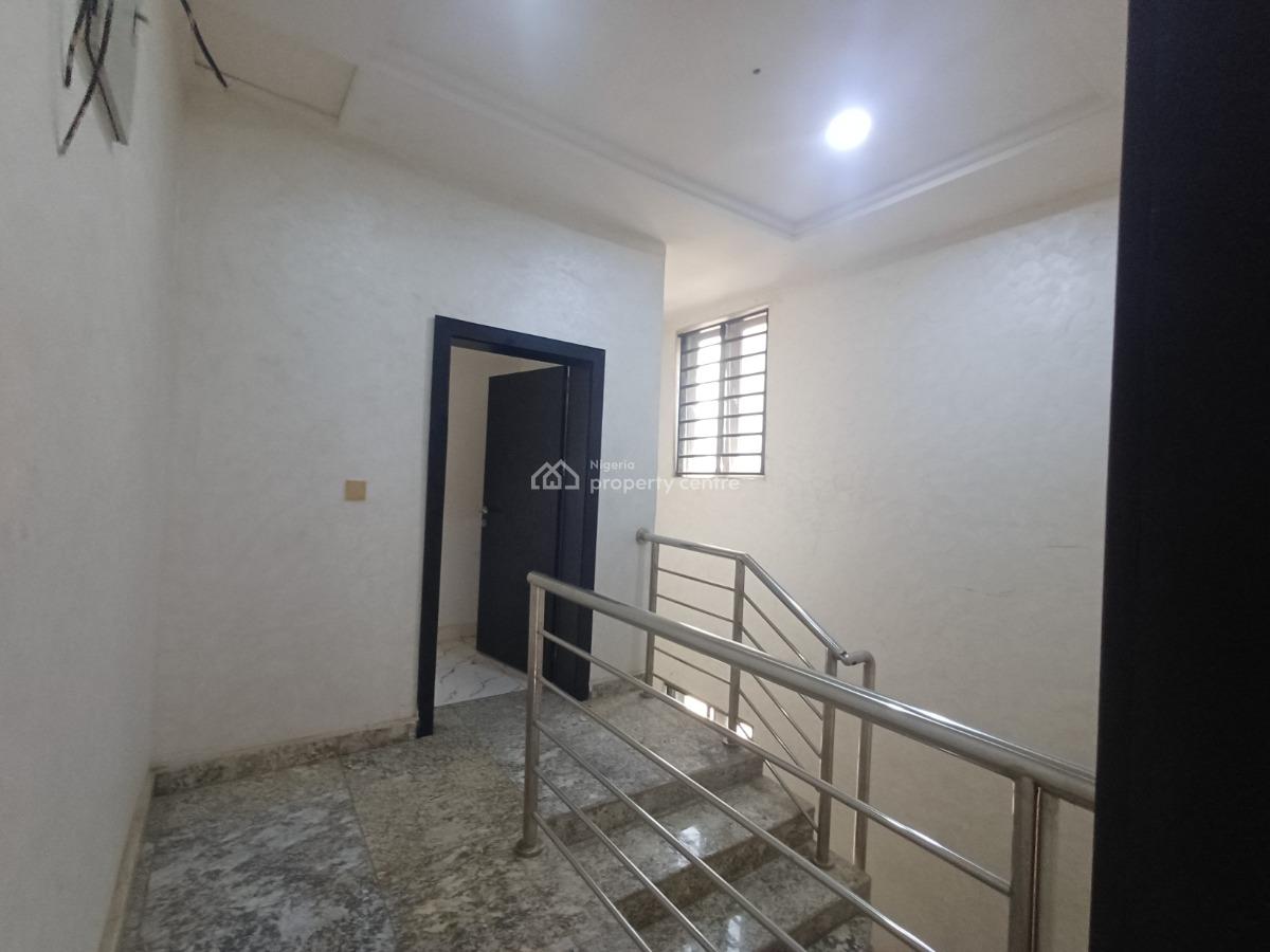 Lovely 4 Bedroom Terrace Duplex with Bq, Guzape District, Abuja, Terraced Duplex for Rent