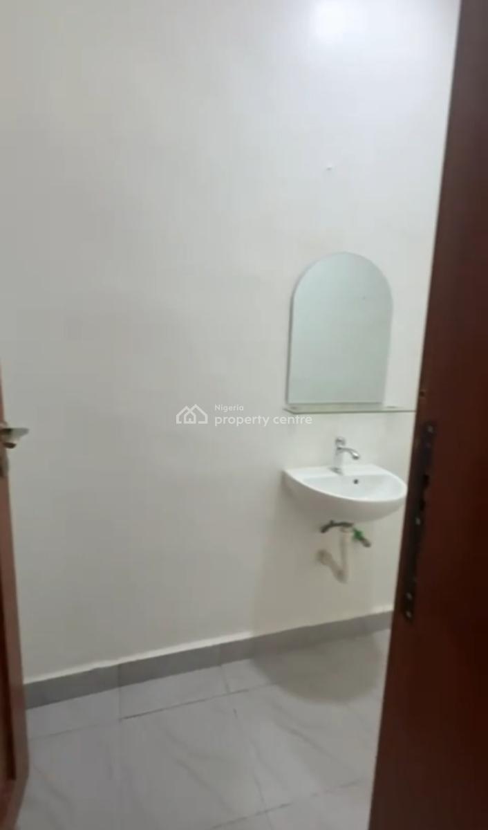 Fully Serviced  8 Units of 3 Bedrooms with Bq, Aso Drive, Maitama District, Abuja, Flat / Apartment for Rent