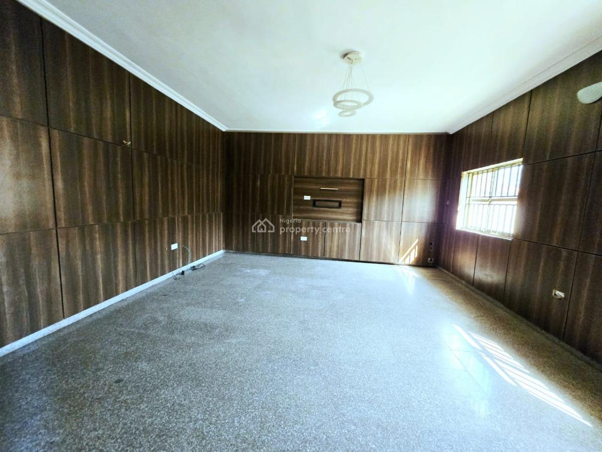 Commercial  5 Bedroom Detached House, Lekki Phase 1, Lekki, Lagos, Office Space for Rent