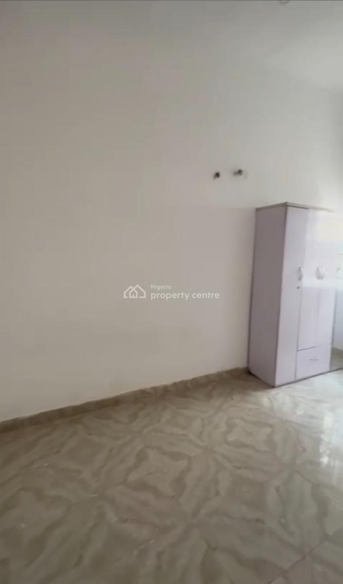 Luxury One Room and Parlour Mini Flat with 2 Toilets, Chevron Alternative Lekki, Lekki, Lagos, Mini Flat (room and Parlour) for Rent