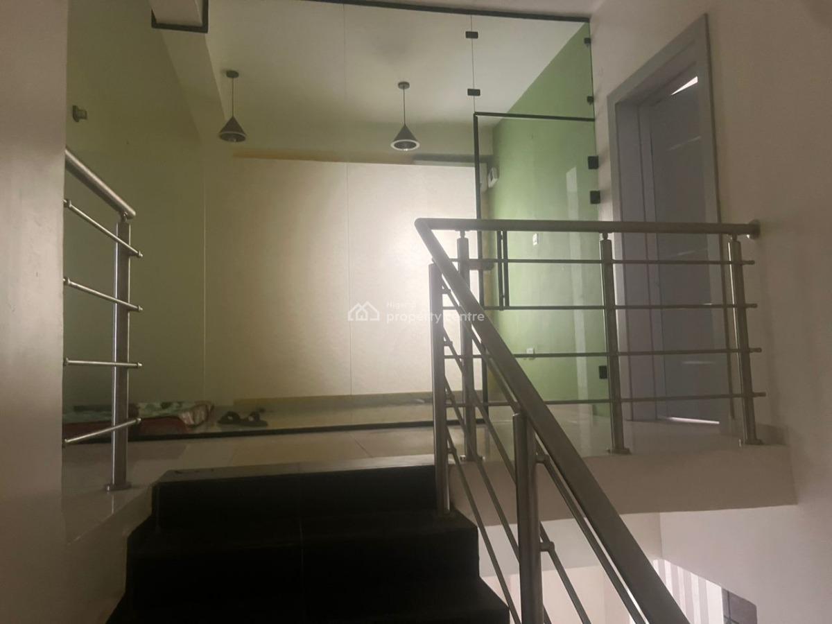 Spacious 4 Bedroom Terraced Duplex with a Room Bq Available, Lekki Phase 1, Lekki, Lagos, Terraced Duplex for Rent