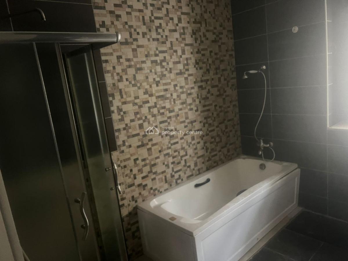 Spacious 4 Bedroom Terraced Duplex with a Room Bq Available, Lekki Phase 1, Lekki, Lagos, Terraced Duplex for Rent