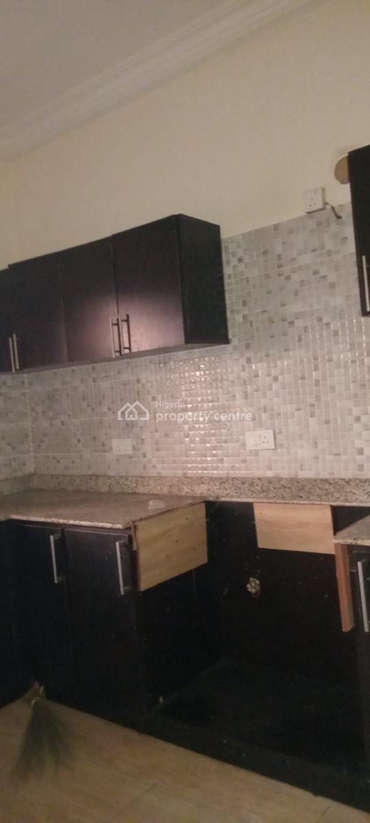 Now Available, Lekki Scheme2 Estate Abraham Adesanya, Ajah, Lagos, Flat / Apartment for Rent