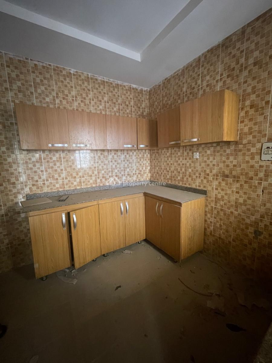 3 Bedroom Bungalow with Fitted Kitchen and Rooms Well Ensuit, Dawaki Flyover, Dawaki, Gwarinpa, Abuja, Flat / Apartment for Rent