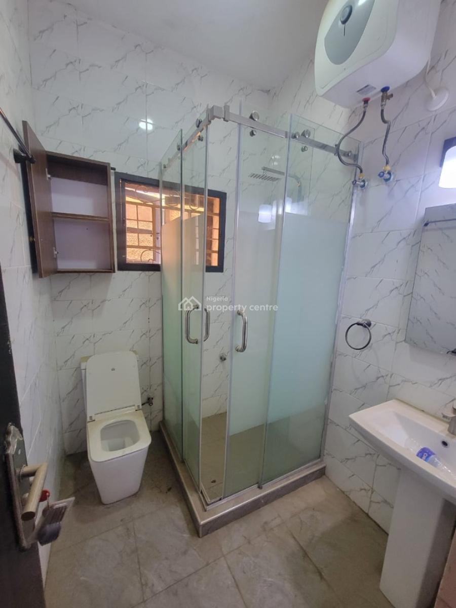 Spacious 3-bedroom Flat on The Ground Floor, Gaduwa, Abuja, Flat / Apartment for Rent