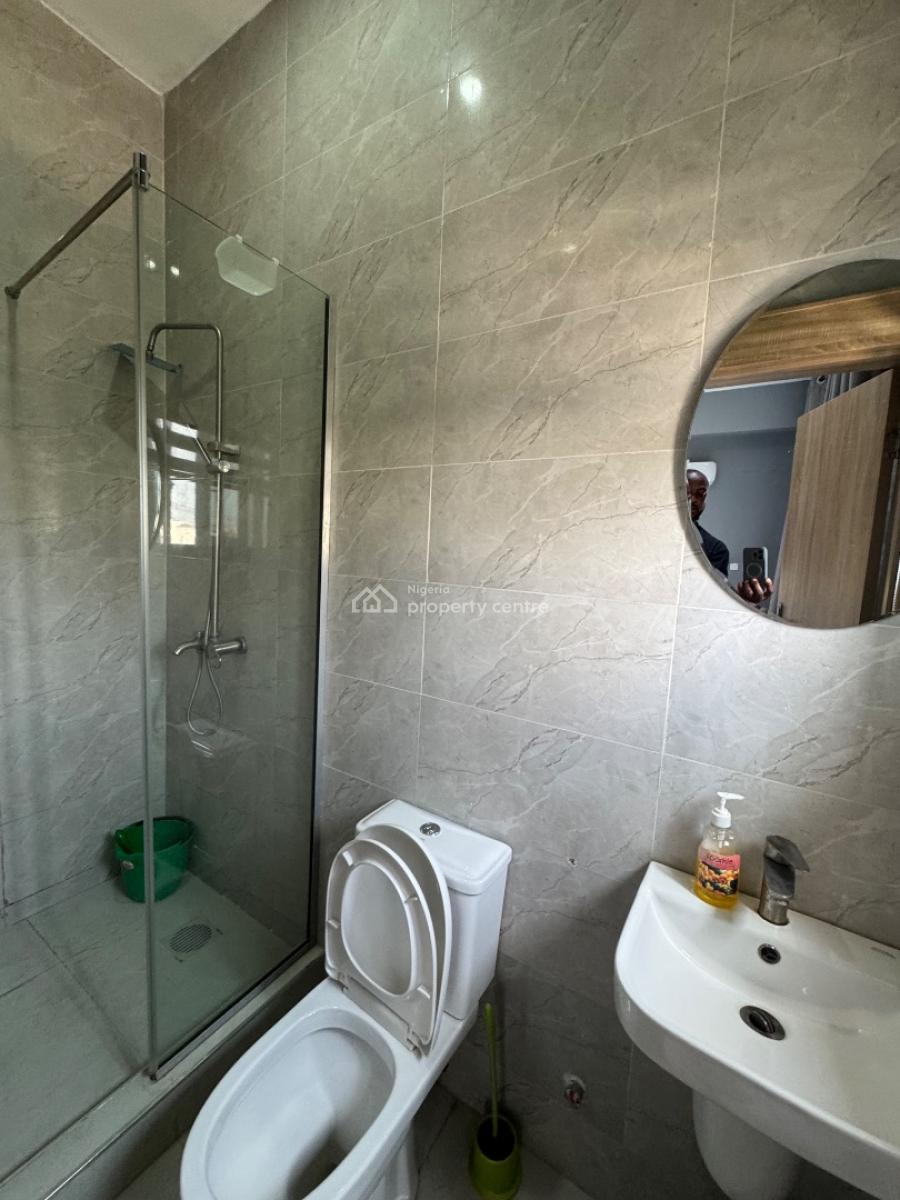 a Brand New Furnished and Serviced 2 Bed in Lekki 1., Central Lekki Phase 1., Lekki Phase 1, Lekki, Lagos, Flat / Apartment for Rent