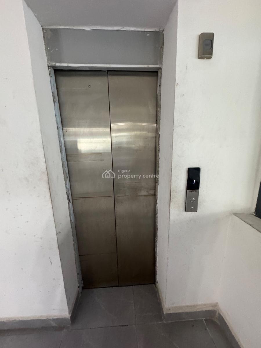 a Brand New Furnished and Serviced 2 Bed in Lekki 1., Central Lekki Phase 1., Lekki Phase 1, Lekki, Lagos, Flat / Apartment for Rent